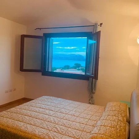 Il Patio Sul Golfo Di Tavolara Apartmán
